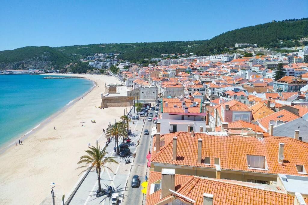 Apartamento Estúdio vista mar com A/C e acesso privado à praia Sesimbra Exterior foto